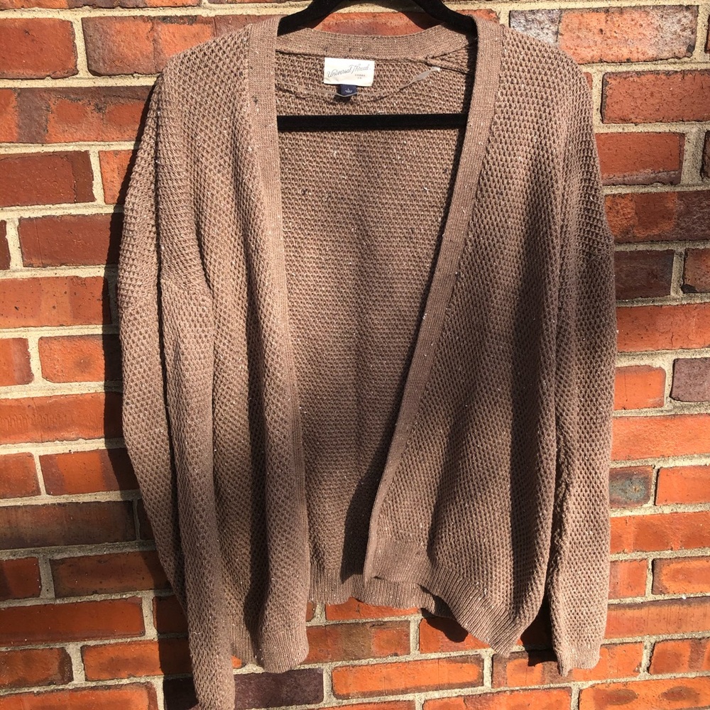 Vintage looking knit cardigan